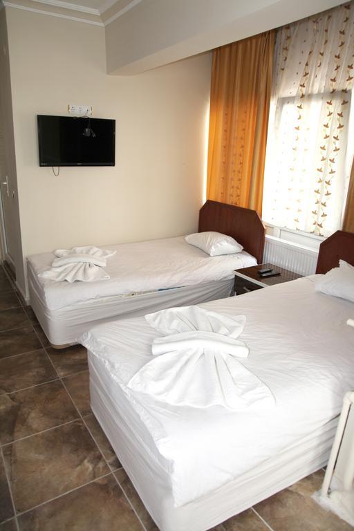 Kapris Hotel كيرشهر الغرفة الصورة