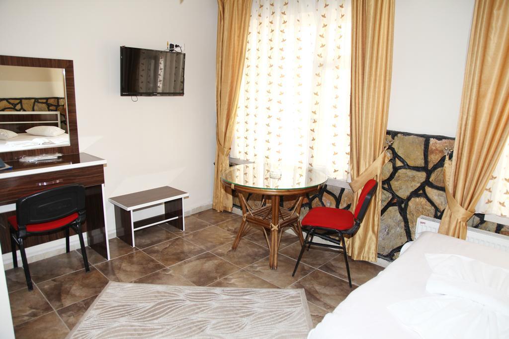 Kapris Hotel كيرشهر الغرفة الصورة