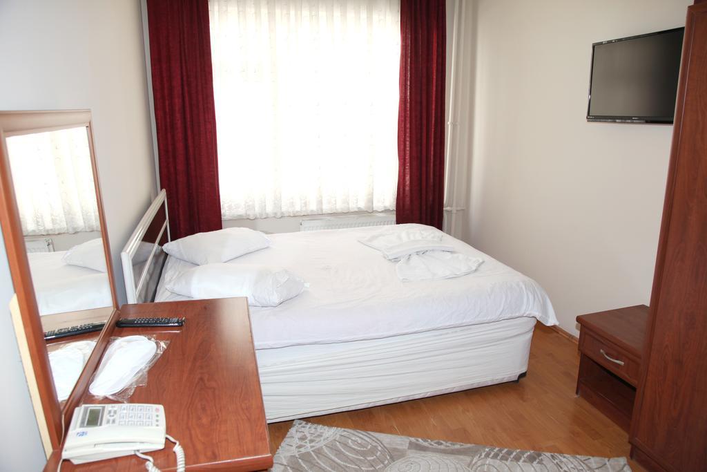 Kapris Hotel كيرشهر الغرفة الصورة