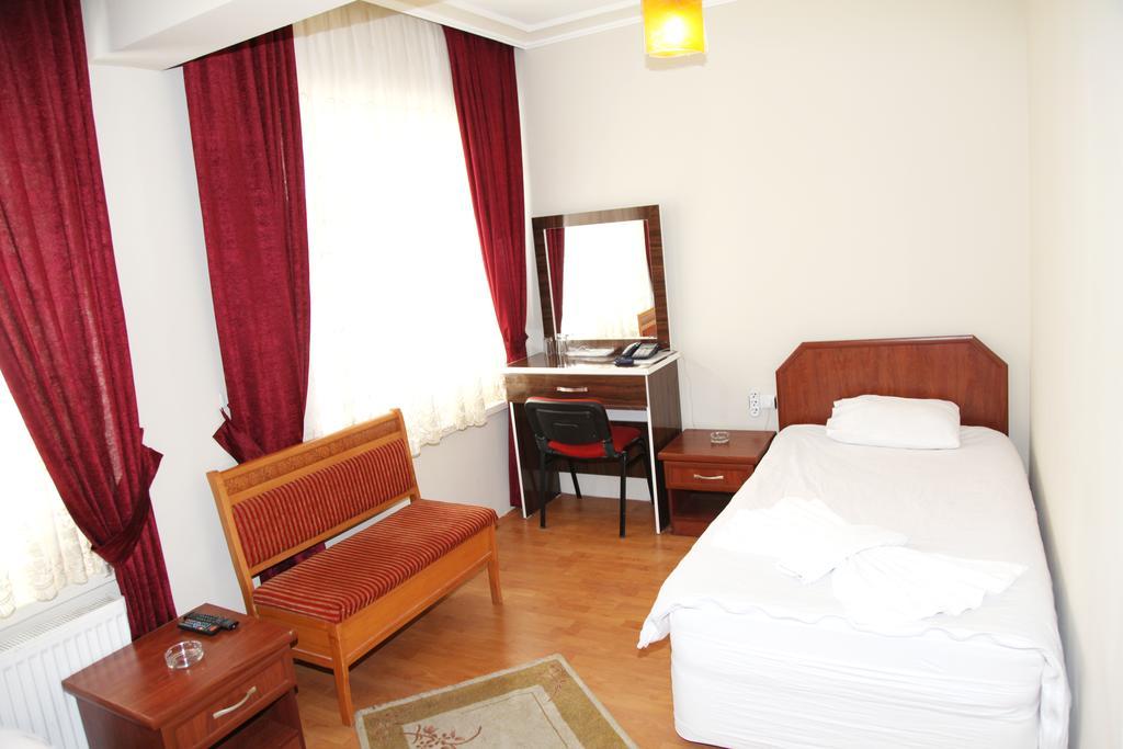 Kapris Hotel كيرشهر الغرفة الصورة
