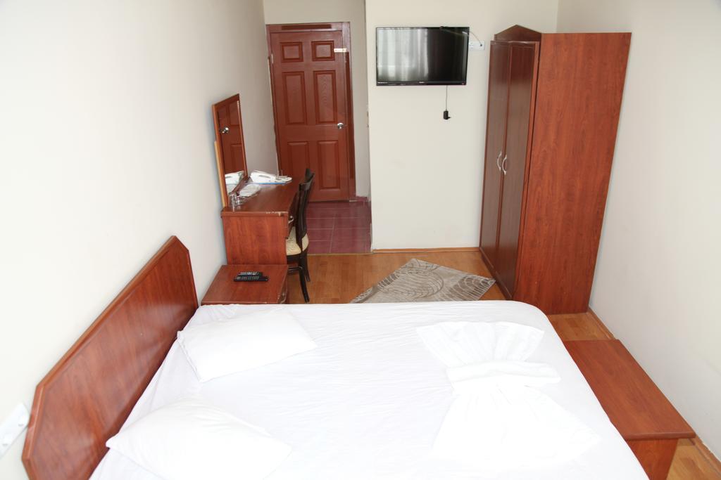 Kapris Hotel كيرشهر الغرفة الصورة