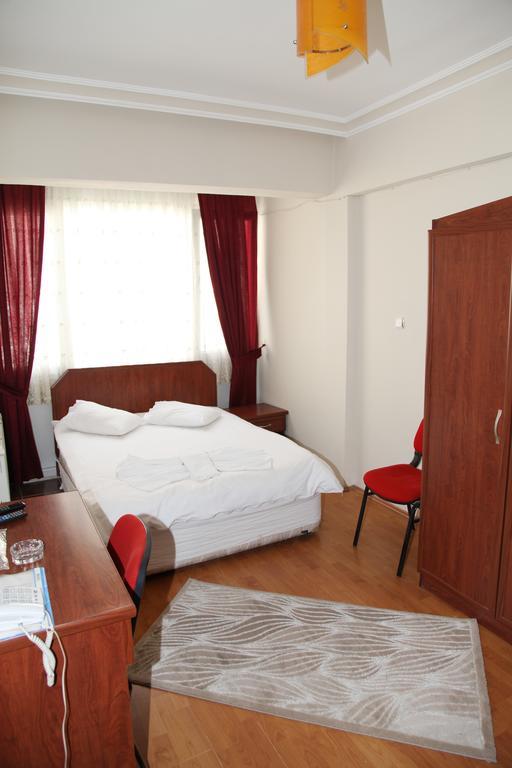 Kapris Hotel كيرشهر الغرفة الصورة