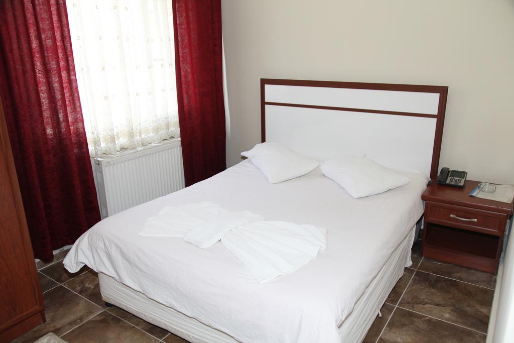 Kapris Hotel كيرشهر الغرفة الصورة